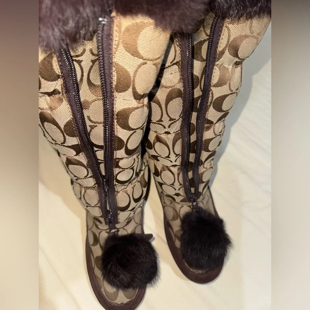 Coach Theona Y2K Signature Monogram Jacquard Rabbit Fur Brown Women’s Boots 8.5